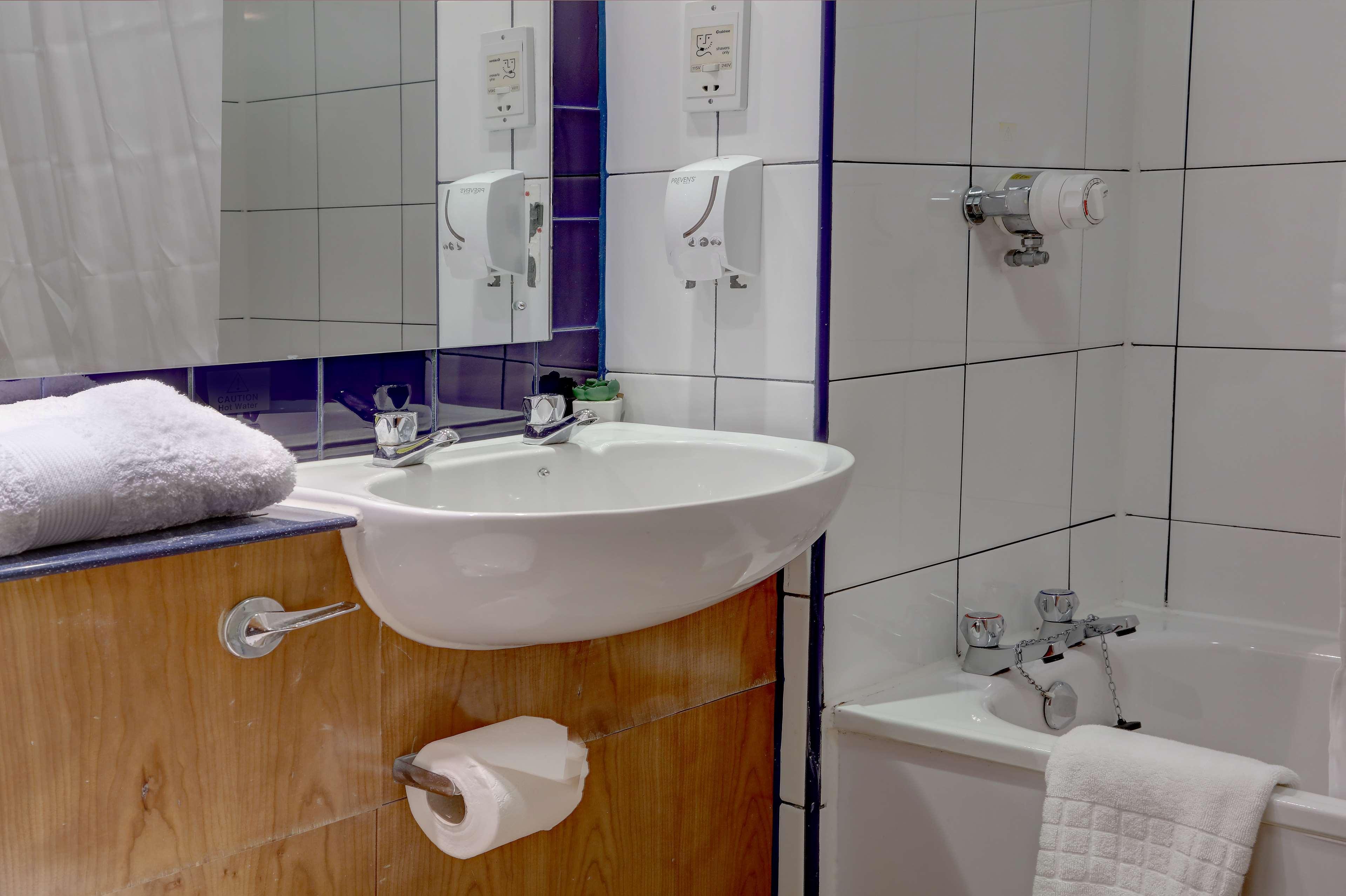 Plaza Chorley; Sure Hotel Collection By Best Western تْشورلي المظهر الخارجي الصورة